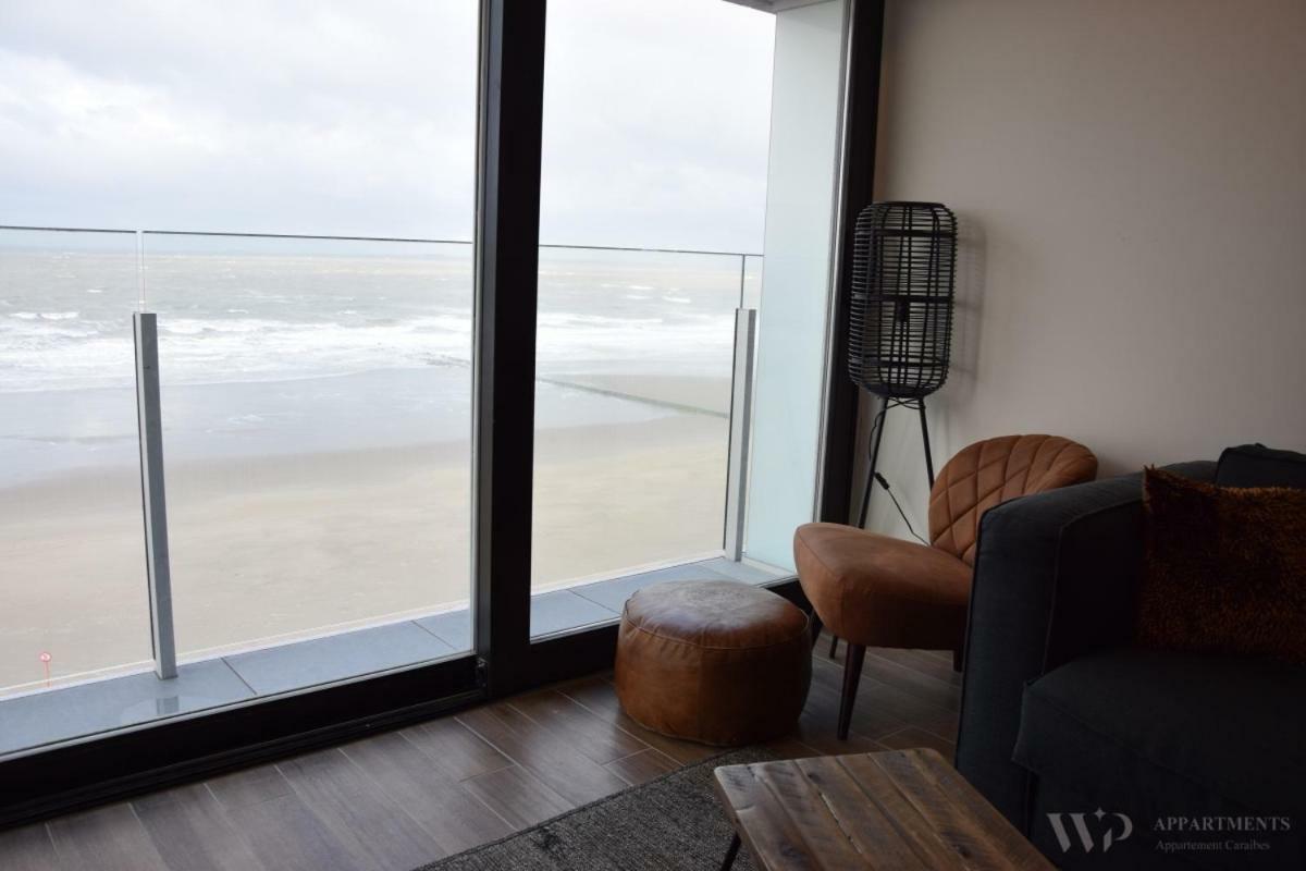 Residentie Caraibes, 9De Verdieping บลังเคนเบอร์เก ภายนอก รูปภาพ